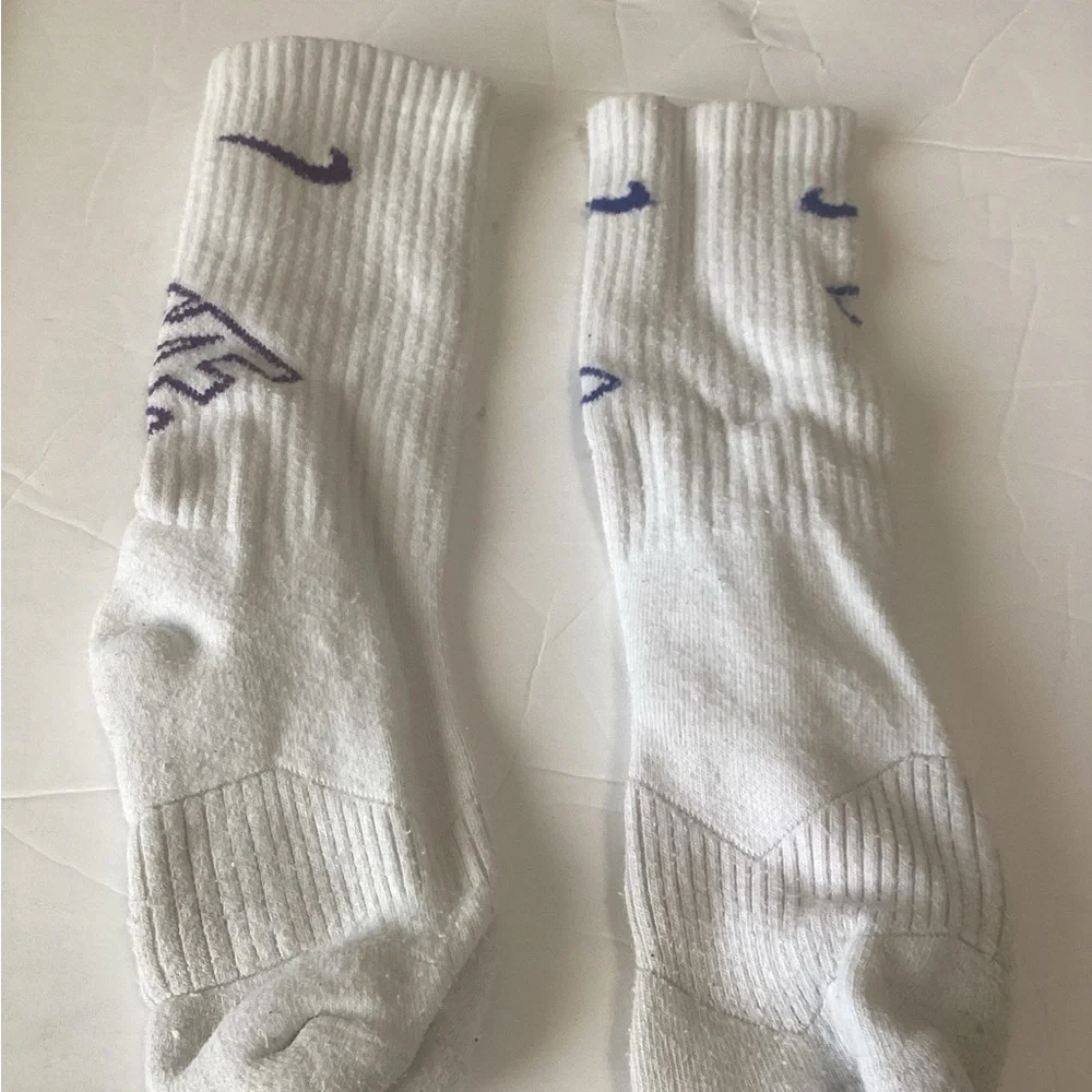 Nike White mix matched Purple and  Blue Athletic Crew Socks size small